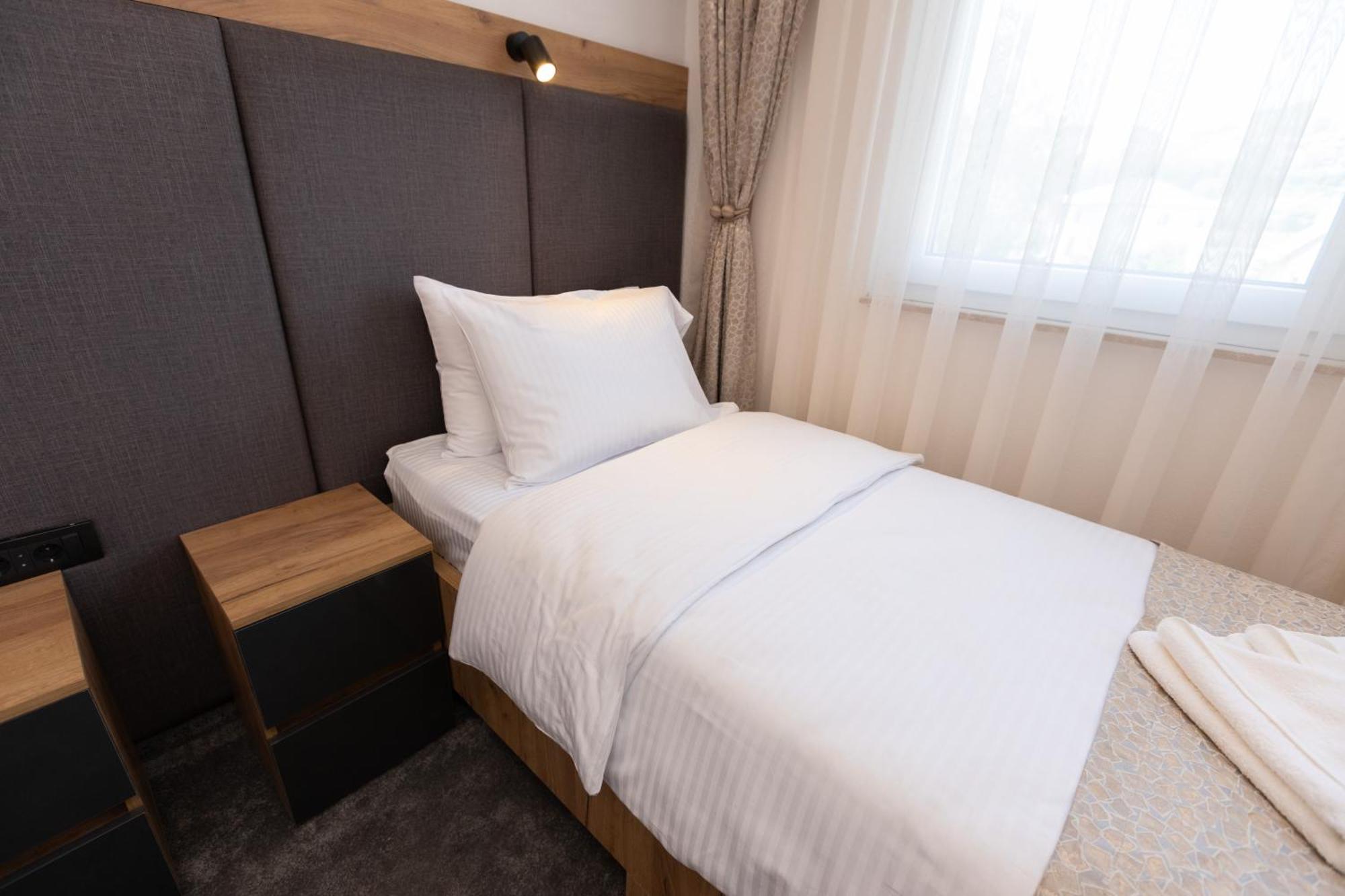 Hotel M Star Novi Pazar Exterior foto